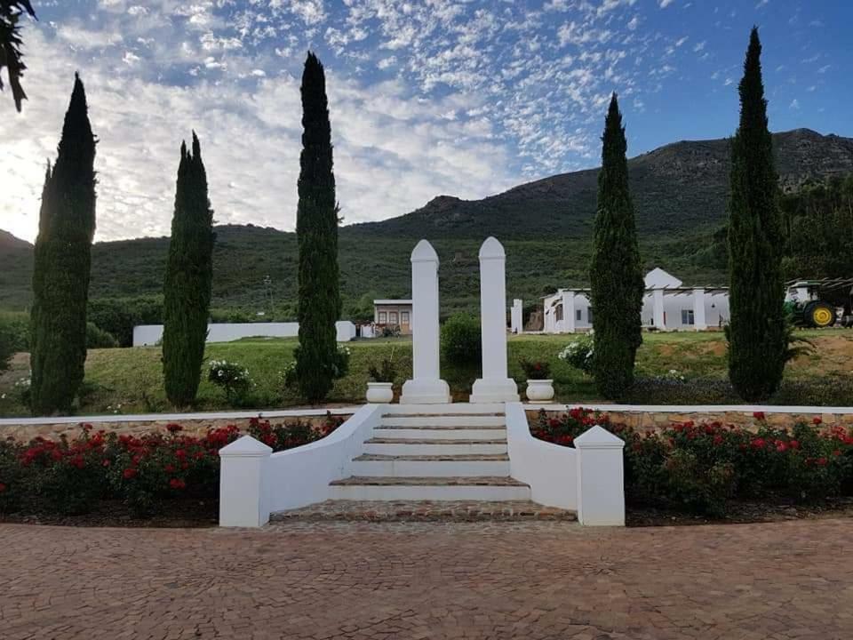 Вилла Oudekloof Wine Estate Тульбах Экстерьер фото